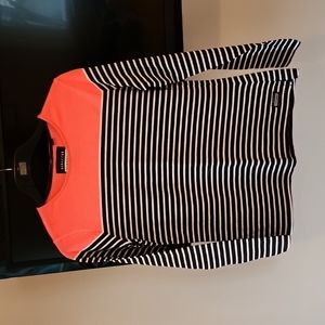 Ladies Superdry NYC long sleeve t-shirt in XS